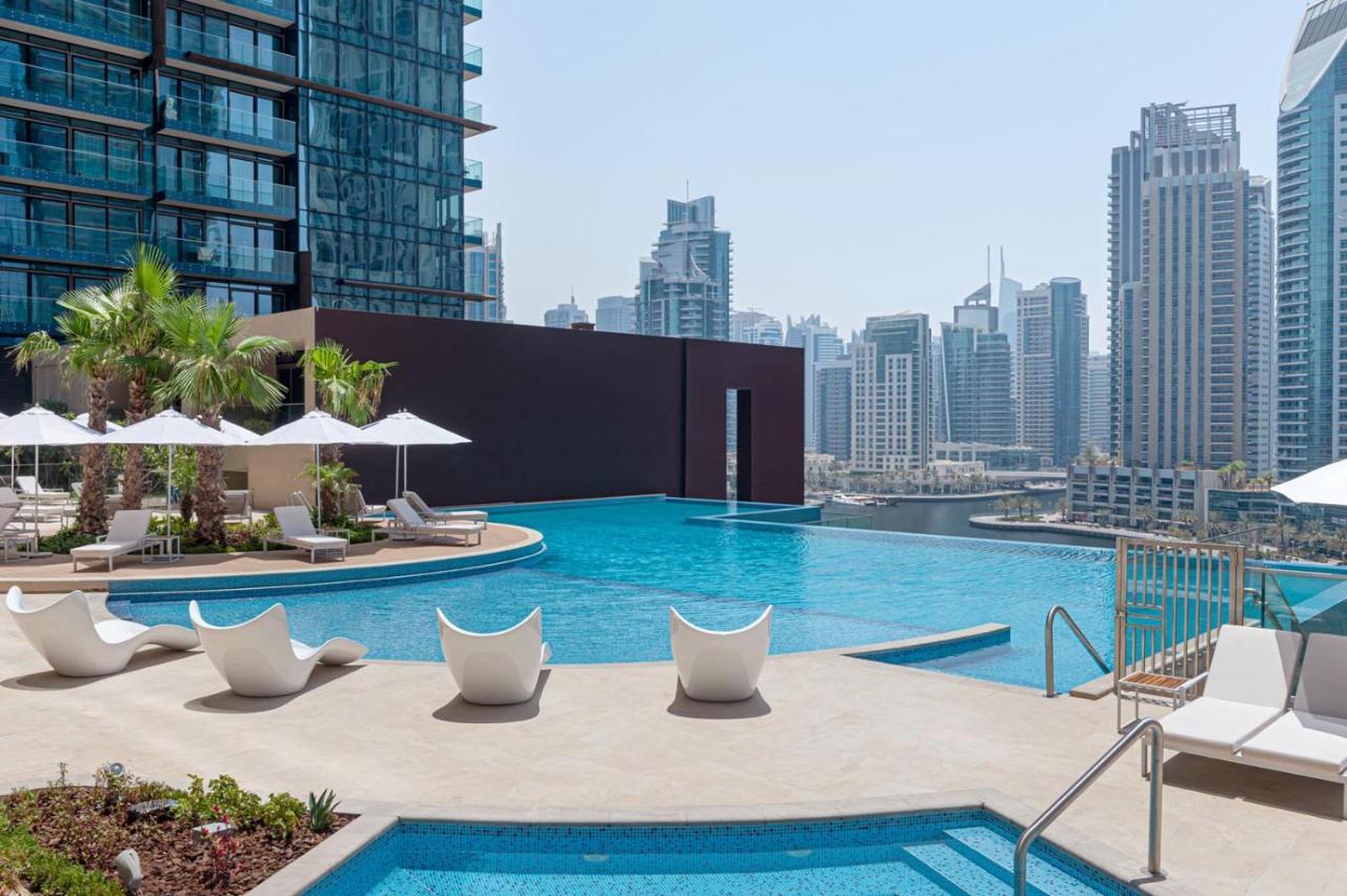 4201 Design Apartment by Jumeirah Living Dubai Marina Bagian luar foto