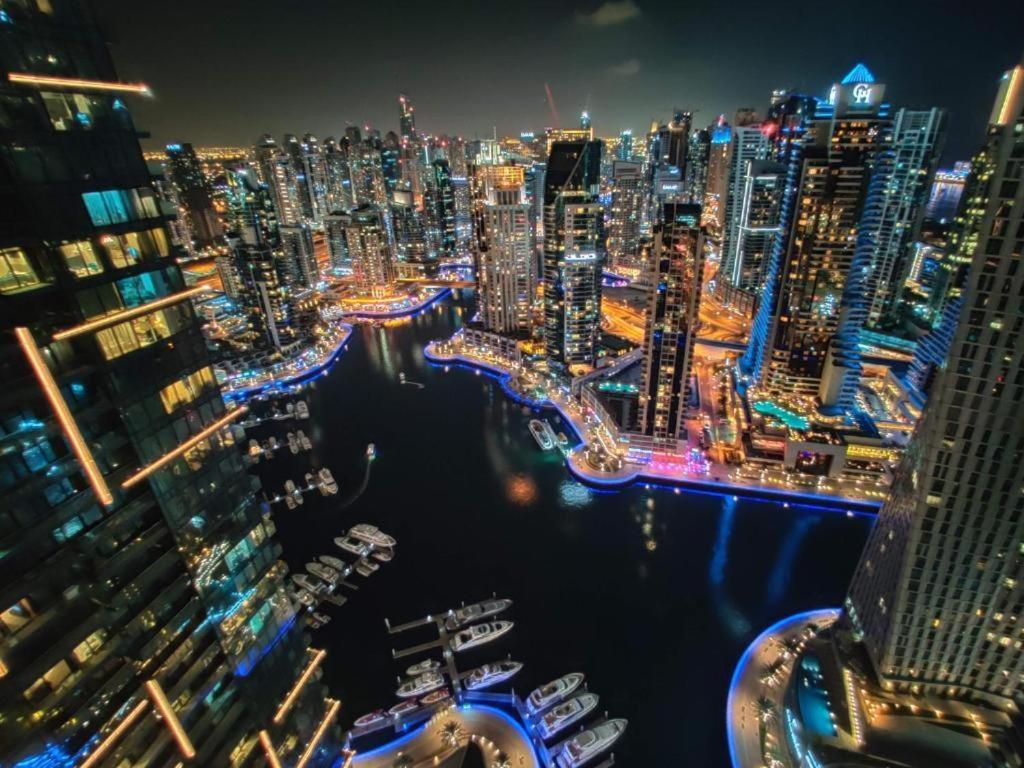 4201 Design Apartment by Jumeirah Living Dubai Marina Bagian luar foto