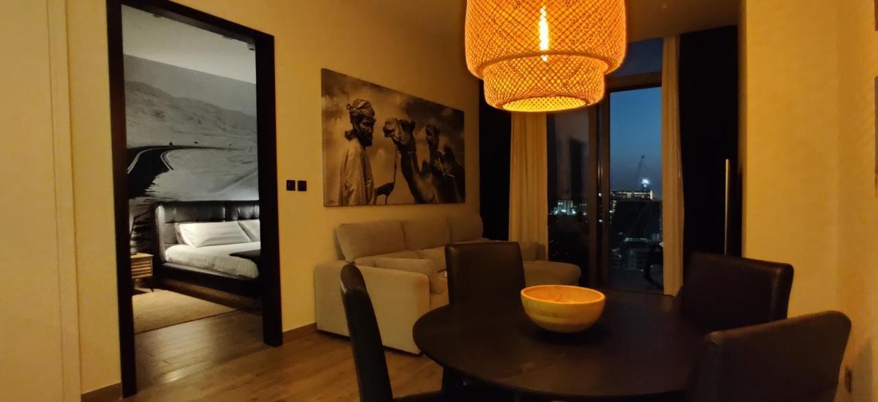 4201 Design Apartment by Jumeirah Living Dubai Marina Bagian luar foto